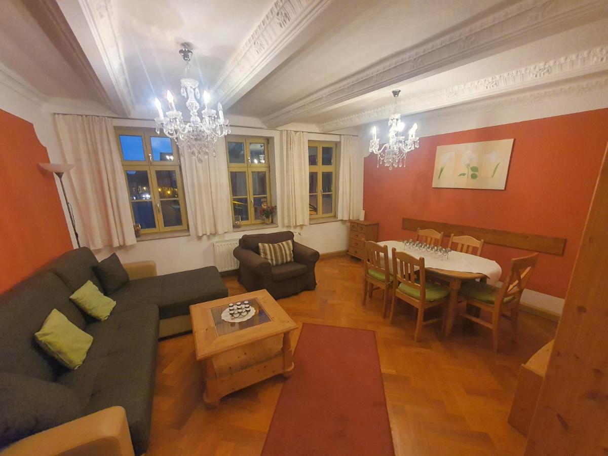 Hotel Zur Goldenen Sonne 크베들린부르크 외부 사진
