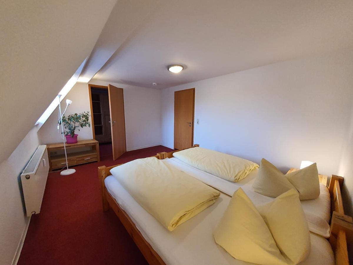 Hotel Zur Goldenen Sonne 크베들린부르크 외부 사진