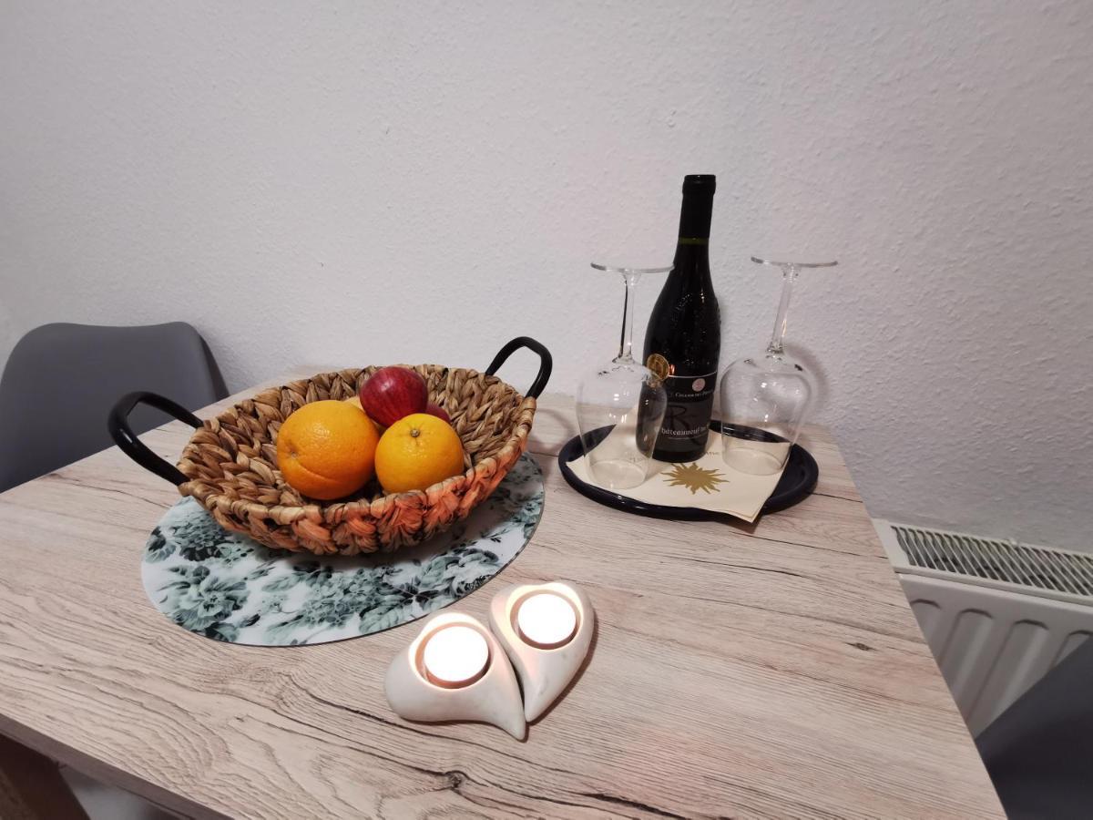 Hotel Zur Goldenen Sonne 크베들린부르크 외부 사진